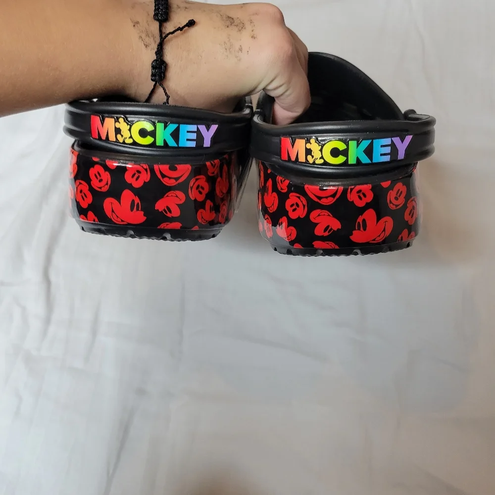 NWT Disney X Crocs 'Mickey Mouse rainbow celebration'